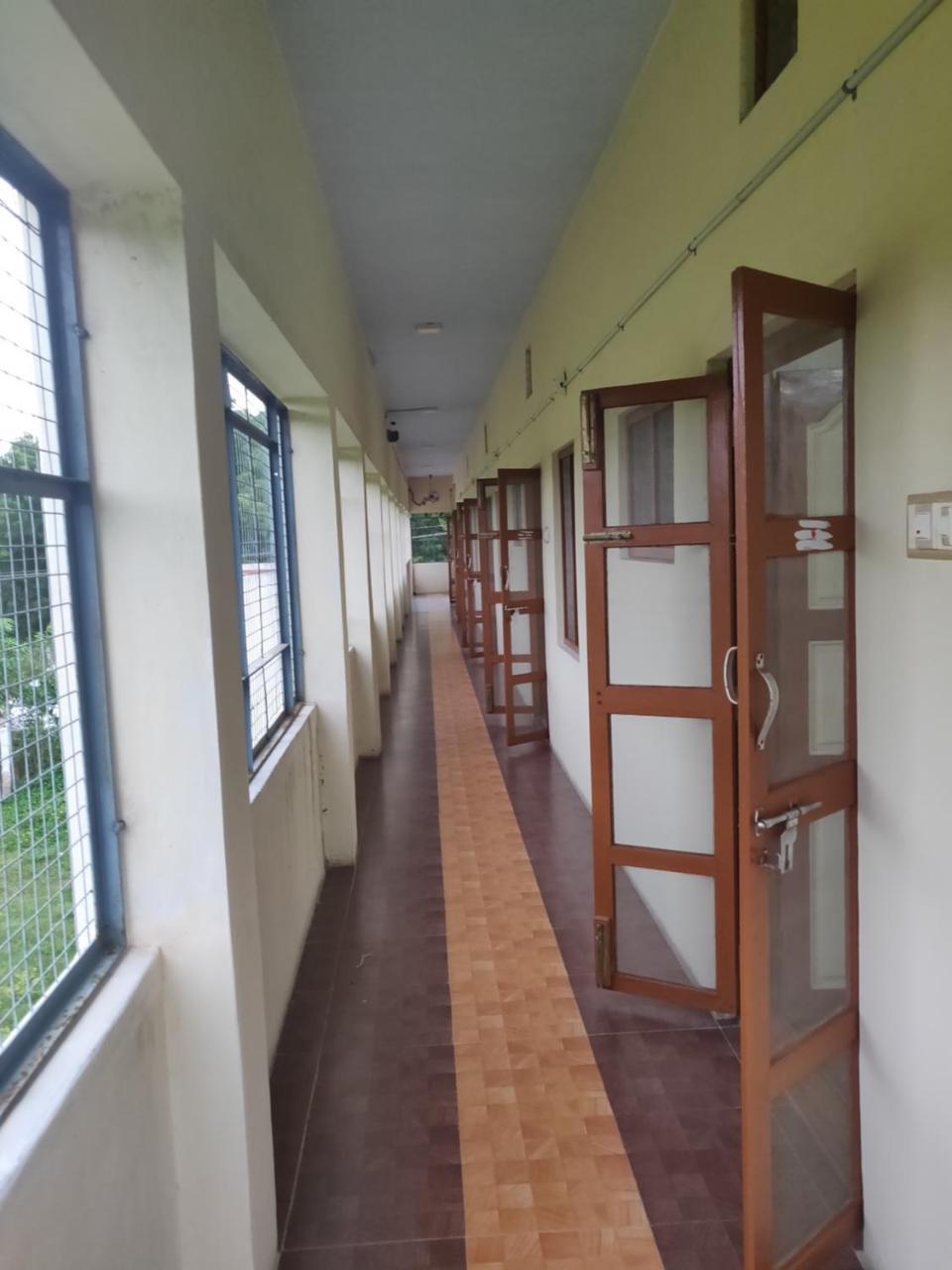 Srb Residency Hotel Tiruvannamalai Bagian luar foto